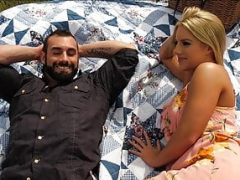 Anal, Grosse bite, Noire, Blonde, Petite femme, Suçant, Plan cul à trois, Nénés