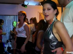 Bekleidet, Verein, Tanzen, Orgie, Party, Pornostars, Swingers, Nass