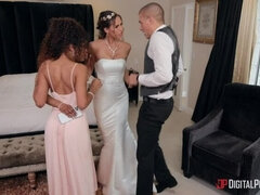 Lamer culo, Morena, Ébano, Besar, Lamidas, Perforación, Nalgadas, Tren