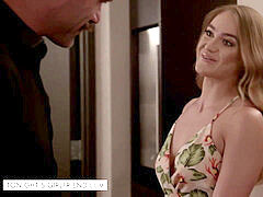 Минет, Брюнетки, В первый раз, Подружка, Гостиница, Белье, Шлюха