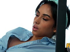 Stellung 69, Blasen, Britisch, Braunhaarige, Hundestellung, Lecken, Orgasmus, Zierlich