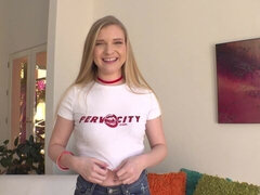 Grote kont, Grote mammen, Blond, Hakken, Orgasme, Geschoren, Alleen, Vibrator