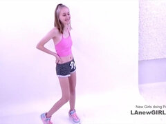 Mamada, Pequeña, Pov, Coño, Flaco, Chupando, Calientapollas, Adolescente