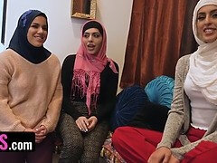 Gros cul, Hd, Léchez, Seins naturels, Fête, Chatte, Criant, Tabou