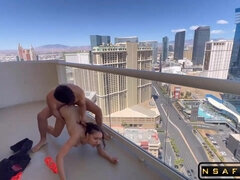 Asiatique, Gros seins, Blonde, Sucer une bite, Plantureuse, Fille latino, Pov, Public