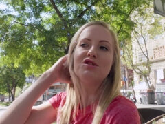 Amateur, Culo, Rubia, Húngaro, Tetas naturales, Al aire libre, Pequeña, Perforación