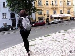Blasen, Gehörnter ehemann, Tschechisch, Fingern, Geld, Pov, Realität, Jungendliche (18+)