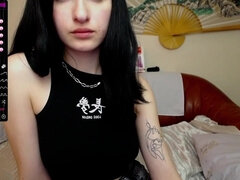 Amateur, Plantureuse, Nue  à poil, Naturelle, Seins naturels, Mamelons bombés, Nénés, Webcam