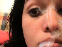 Enthousiasteling, Bruinharig, Sperma in gezicht, Douche, Alleen, Tiener