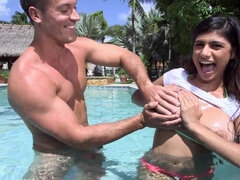 Arabisch, Grosser schwanz, Grosse titten, Bikini, Blasen, Hardcore, Hd, Pool