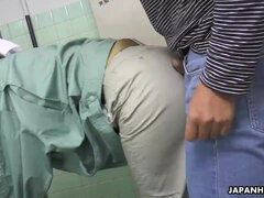 Asiatisch, Blasen, Braunhaarige, Schwanz, Orgasmus, Pov, Öffentlich, Ablutschen