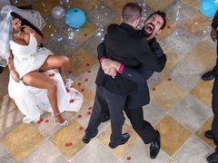 お尻, デカ尻, デカパイ, 結婚, 茶髪の, ハードコア, キス, 剃毛