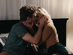 Chica, Hermano, Morena, Corridas, Corridas faciales, Marido, Besar, Tetas naturales