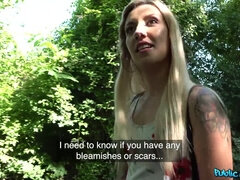 Amerikaans, Blond, Pijpbeurt, Penis, Doordringend, Openbaar, Billekoek, Tieten likken