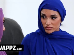 Hablar sucio, Cuadrupleta, Marido, Madres para coger, Orgía, Seducido, Madrastra, Tetas