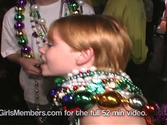 素人, 気狂い, 露出狂, パーティ, 公共, オマンコ, 赤毛, おもらし