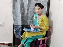 18 ans, Bisexuelle, Frère, Collège université, Conversation vulgaire, Hd, Indienne, Professeur