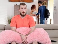 Grosser arsch, Blasen, Schwanz, Schwarz, Riesig, Interrassisch, Jungendliche (18+), Flotter dreier