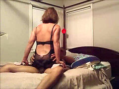 Selbstgemacht, Mutti, Ehefrau