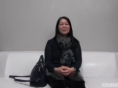 Asiatique, Noire, Tchèque, Mère que j'aimerais baiser, Seins naturels, Pisser, Vibromasseur