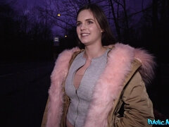 Tussi, Grosser schwanz, Vollbusig, Tschechisch, Hardcore, Geld, Natürlichen titten, Realität