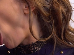 Morena, Sexo duro, Tacones, Madres para coger, Pezones inflados, Coño, Afeitado