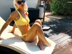 Grosser arsch, Grosse titten, Blondine, Frau, Hd, Ungarisch, Titten, Unter wasser