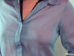 Spermaladung, Fingern, Leder, Lingerie, Maske, Masturbation, Satin, Titten