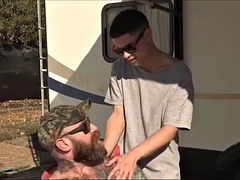 Grote lul, Homo, Hardcore, Moeder die ik wil neuken, Monster