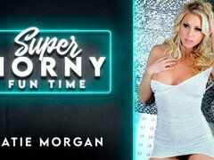 Grosse titten, Blondine, Hundestellung, Fingern, Handjob, Milf, Solo, Netzkamera