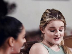 Baby sitter, Plantureuse, Face assise, Lesbienne, Mère que j'aimerais baiser, Maman