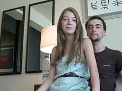 18 ans, Sucer une bite, Couple, Européenne, Petite femme, Réalité, Maigrichonne, Adolescente