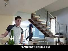 Armee, Grosse titten, Blasen, Spermaladung, Schwanz, Ehemann, Milf, Schlampe