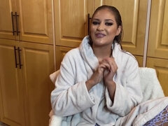 Gizelle Blanco is being awesome in this solo masturbation scene