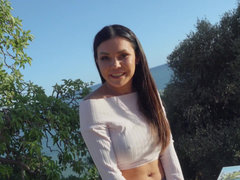 Любители, Большие сиськи, Член, Европейки, От первого лица, На публике, Стринги