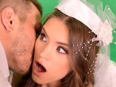 お尻, ブロンド, 結婚, バック, 手コキする, キス, 剃毛, オッパイの