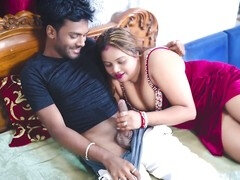 18 jaar, Tante, Stel, Indisch, Moeder, Zusters, Stiefmoeder, Trio