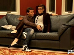 Grosser arsch, Grosser schwanz, Braunhaarige, Hundestellung, Leder, Rotschopf, Jungendliche (18+), Titten