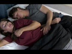 Sucer une bite, Brunette brune, Tromperie, Grossier, Hard, Hd, Naturelle, Rugueux