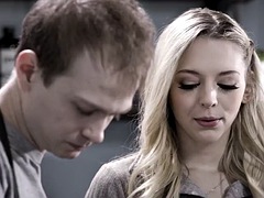 Bizarro, Engañando, Novia, Sexo duro, Adolescente