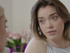 Спальня, Блондинки, Брюнетки, Пальцем, Поцелуи, Лесбиянка, Киски, Сиськи