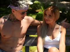 Enthousiasteling, Blond, Pijpbeurt, Grieks, Handbeurt, Hardcore