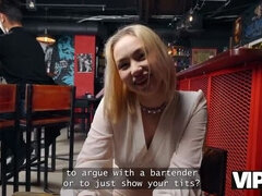 Schönheit, Blondine, Gehörnter ehemann, Hardcore, Hd, Pov, Öffentlich, Bizarr