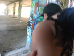 LAW4k. Graffiti girl is caught by brutal policemen who