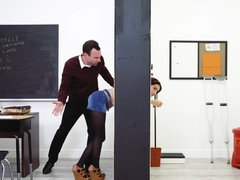 Cute coed is stuck and teacher takes advantage of it to fuck her