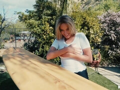 Chica, Verga grande, Tetas grandes, Cocina, Monstruo, Al aire libre, Realidad, Voyeur