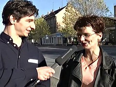 Sucer une bite, Brunette brune, Européenne, Mamie, Poilue, Hard, Chatte, Jouets