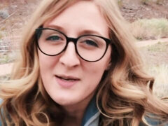 Gros seins, Blonde, Éjaculer dans la bouche, Lunettes, Branlette thaïlandaise, Léchez, De plein air, Adolescente
