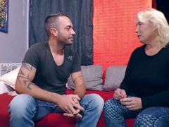 Gorda, Alemán, Abuelita, Maduro, Mamá, Tetas colgantes, Feo, Esposa
