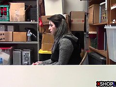 Gros seins, Attrapée, Rondelette, Poilue, Bureau, Punition, Réalité, Adolescente